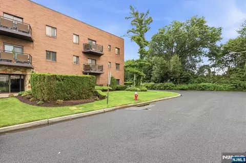 Exterior - 279 Clark St #A15, Hackensack, NJ 07601 photo 1 of 3