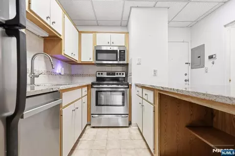 Kitchen - 279 Clark St #A15, Hackensack, NJ 07601 photo 1 of 2