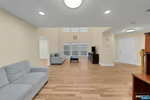 Other - 34 Eider Ct, Wayne, NJ 07470 photo 2 of 11