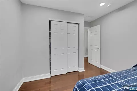 Bedroom - 34 Eider Ct, Wayne, NJ 07470 photo 6 of 7