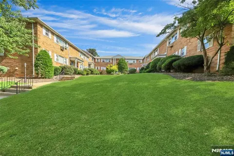 39-20 Dobrin #A, Fair Lawn, NJ 07410