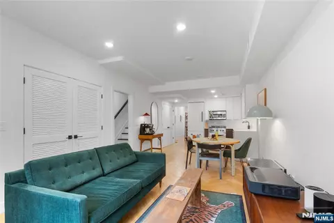 13 Britton St #1, Jersey City, NJ 07306