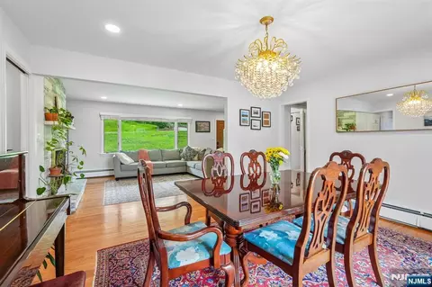 Dining - 31 Surrey Dr, Wayne, NJ 07470 photo 2 of 3