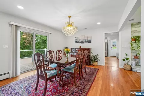 Dining - 31 Surrey Dr, Wayne, NJ 07470 photo 1 of 3