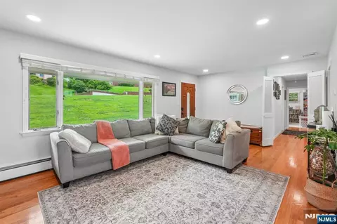 Other - 31 Surrey Dr, Wayne, NJ 07470 photo 2 of 12