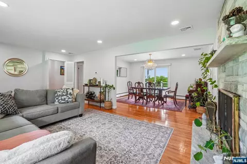 Other - 31 Surrey Dr, Wayne, NJ 07470 photo 4 of 12