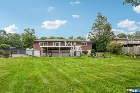 Exterior - 31 Surrey Dr, Wayne, NJ 07470 photo 10 of 18