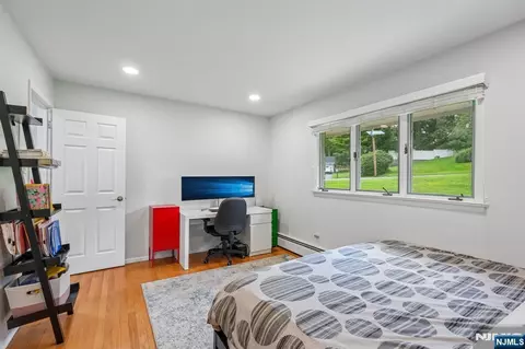 Bedroom - 31 Surrey Dr, Wayne, NJ 07470 photo 2 of 10