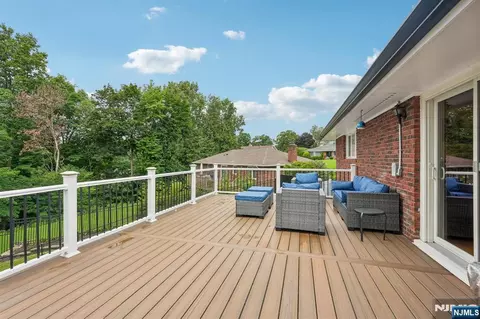 Exterior - 31 Surrey Dr, Wayne, NJ 07470 photo 5 of 18