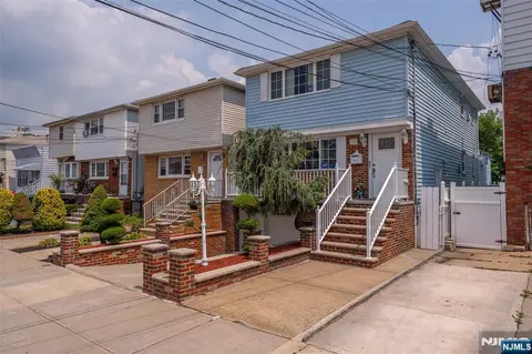 378 Cator Ave, Jersey City, NJ 07305
