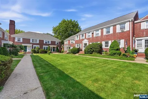 283 Elmwood Ave #A, Maplewood, NJ 07040