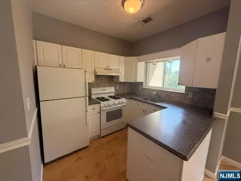 Kitchen - 312 Brittany Dr, Wayne, NJ 07470 photo 1 of 2