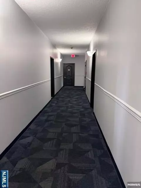 Entry Way - 312 Brittany Dr, Wayne, NJ 07470 photo 2 of 4