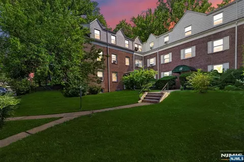 140 W Englewood Ave #5B, Teaneck, NJ 07666