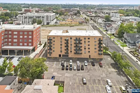 Exterior - 5 Linden St #6I, Hackensack, NJ 07601 photo 5 of 6