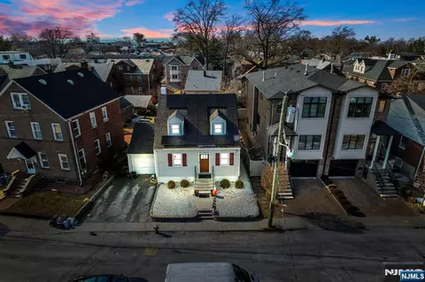 789 Harvard Pl, Cliffside Park, NJ 07010