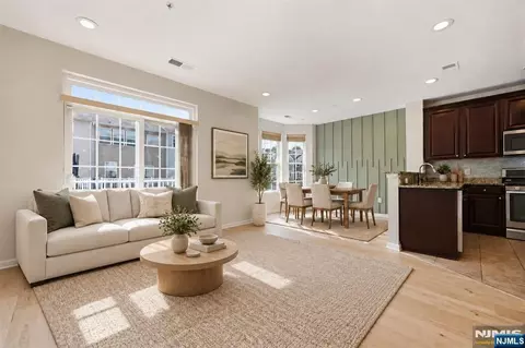 11 Wesmont Dr, Wood Ridge, NJ 07075