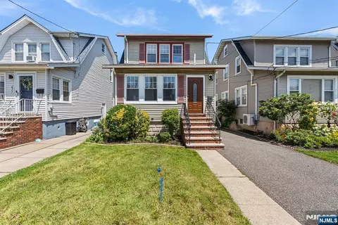 475 Nelson Ave, Cliffside Park, NJ 07010