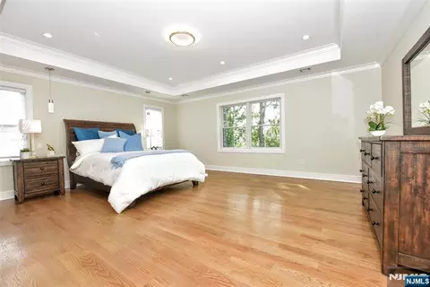 Bedroom - 515 Hobart Rd, Paramus, NJ 07652 photo 1 of 5