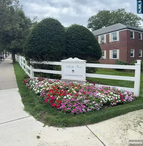 349 Bloomfield Ave #25, Verona, NJ 07044