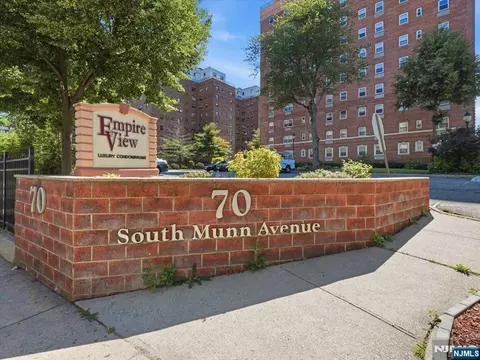 70 Munn Ave #413, East Orange, NJ 07018