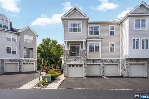 158 George Russell Way, Clifton, NJ 07013