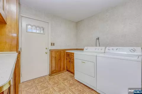 Other - 105 Arnot Pl, Paramus, NJ 07652 photo 3 of 4