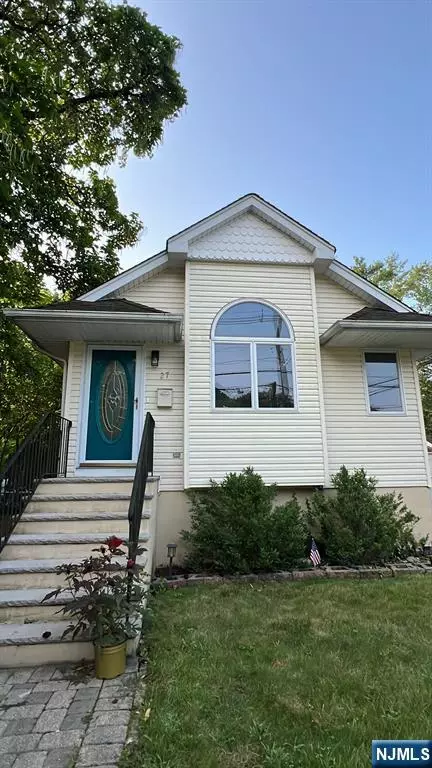 27 Glendale, Hillsdale, NJ 07642
