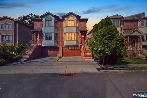 227 Lafayette Ave #B, Cliffside Park, NJ 07010