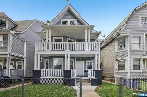 19 Nassau Pl, East Orange, NJ 07018