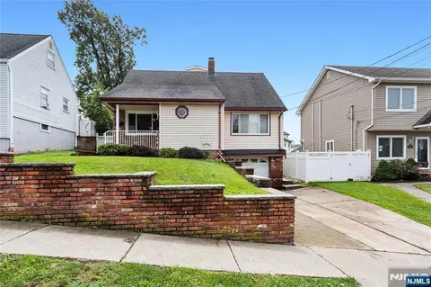 10 Wendy Ter, Garfield, NJ 07026
