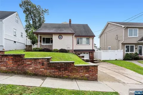 10 Wendy Ter, Garfield, NJ 07026