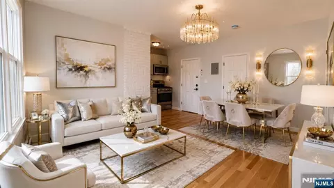305 Cator Ave #101, Jersey City, NJ 07305