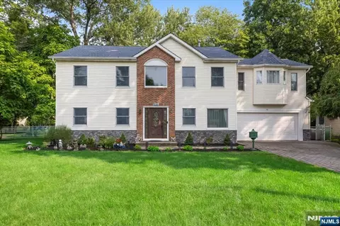 30 Beverly Rd, Glen Rock, NJ 07452