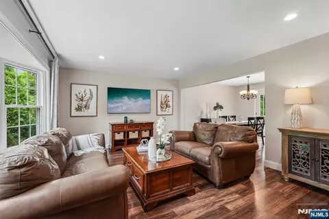 Living - 24 Lawrence Rd, Wayne, NJ 07470 photo 1 of 2