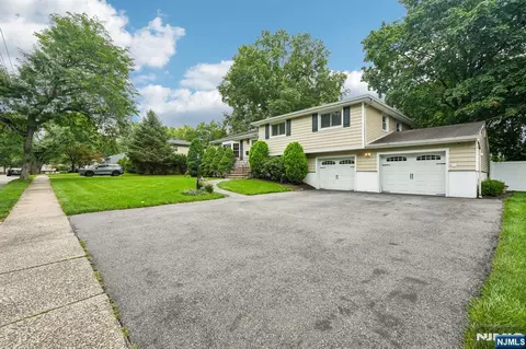 Other - 24 Lawrence Rd, Wayne, NJ 07470 photo 1 of 8