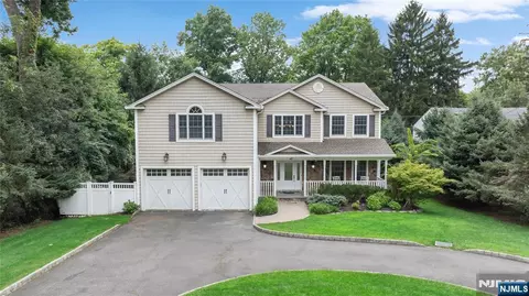 42 Spring Valley Rd, Montvale, NJ 07645