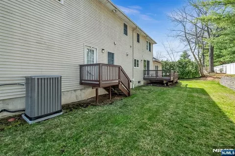 683 Victoria Ave, Paramus, NJ 07652 photo 47