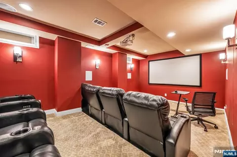 683 Victoria Ave, Paramus, NJ 07652 photo 39