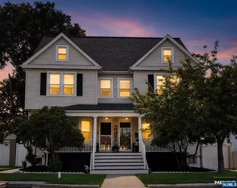 14-16 Livingston Ave, Lyndhurst, NJ 07071