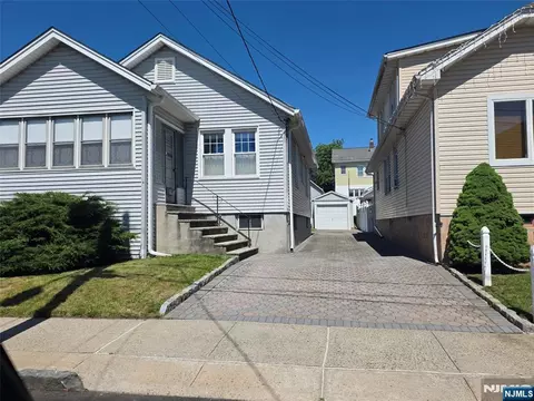 9 Hillside Pl, North Arlington, NJ 07031