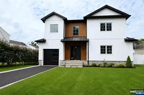 9-02 3rd St, Fair Lawn, NJ 07410
