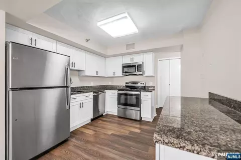 Kitchen - 316 Prospect Ave #12C, Hackensack, NJ 07601 photo 2 of 3