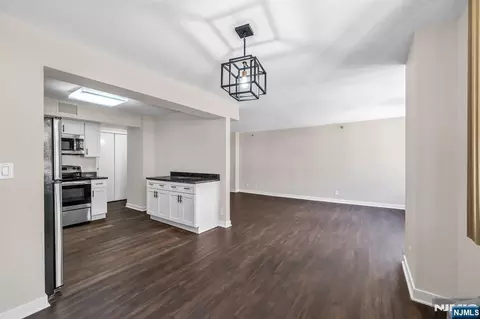 Living - 316 Prospect Ave #12C, Hackensack, NJ 07601 photo 1 of 8