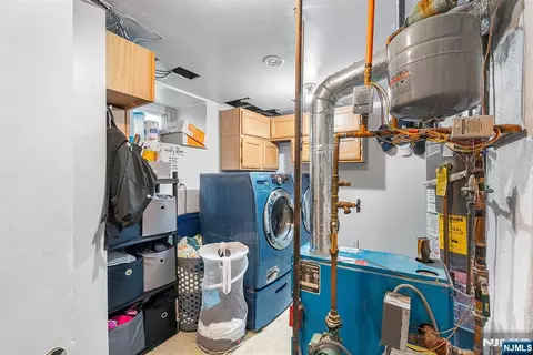 Other - 656 Devon St, Kearny, NJ 07032 photo 4 of 7