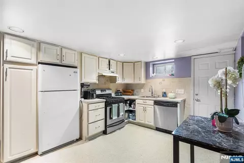 Kitchen - 656 Devon St, Kearny, NJ 07032 photo 2 of 2