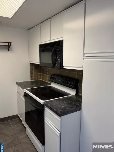 Kitchen - 89 Kansas St #3D, Hackensack, NJ 07601 photo 2 of 3