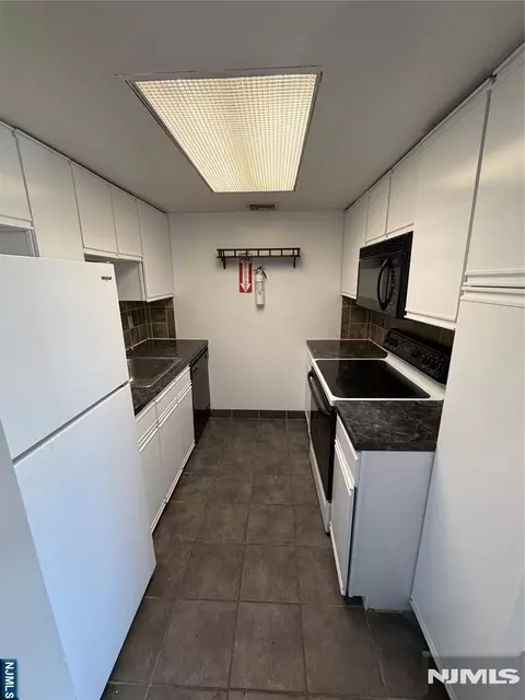 Kitchen - 89 Kansas St #3D, Hackensack, NJ 07601 photo 3 of 3