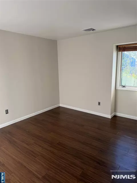 Bedroom - 89 Kansas St #3D, Hackensack, NJ 07601 photo 2 of 3