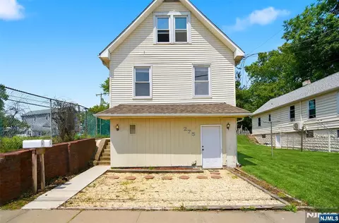 275 Laurence Pkwy, Laurence Harbor, NJ 08879